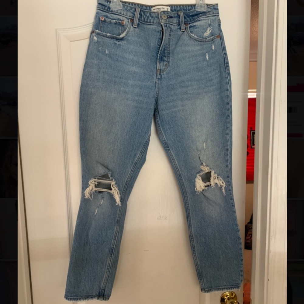 Abercrombie and fitch jeans! “the skinny high rise” curve love regular length :)